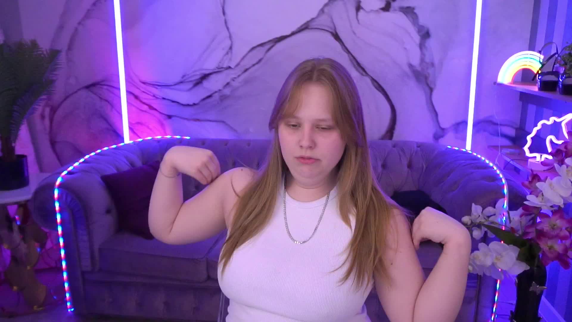 CrystallPaws Live Sex December 14, 2025