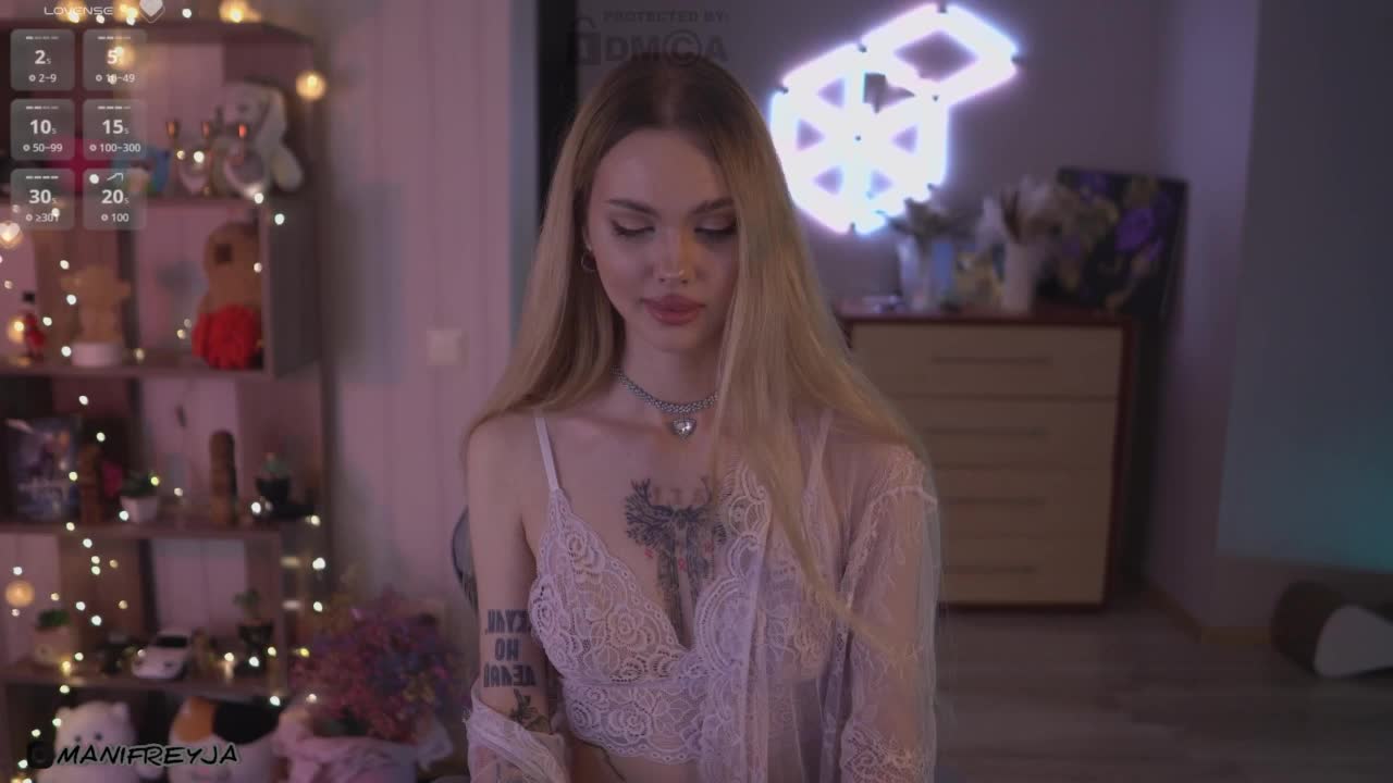 ManiFreyja Live Sex December 14, 2025