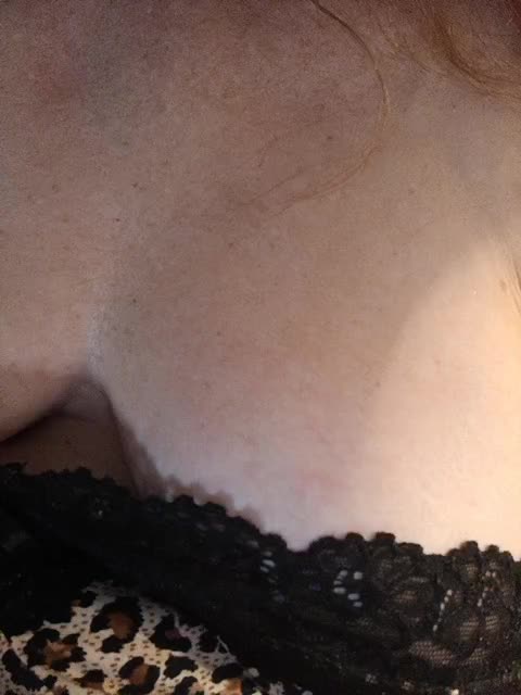 HelenBerg Live Sex December 14, 2025