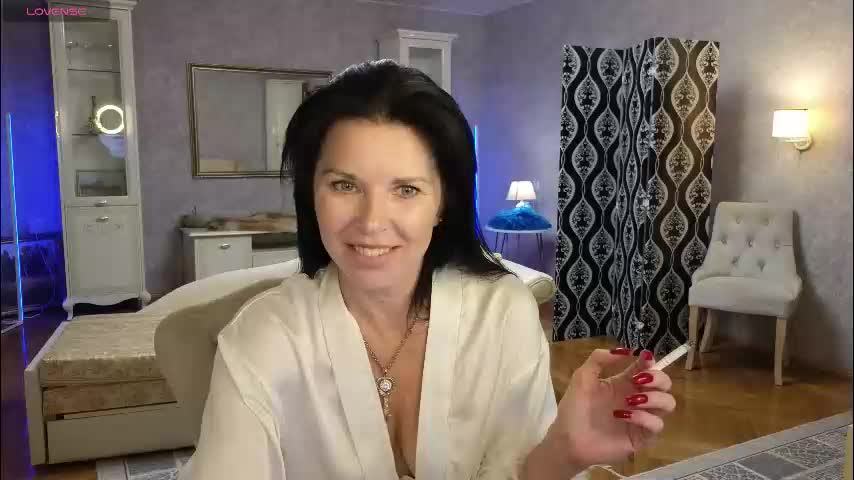 lina_flore Live Sex December 18, 2025