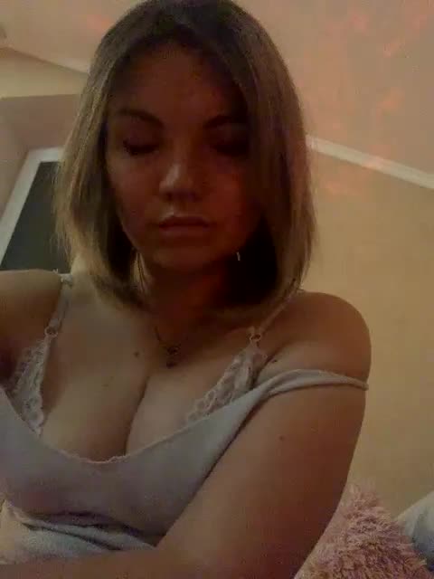 Ella-Pearlie Live Sex December 13, 2025