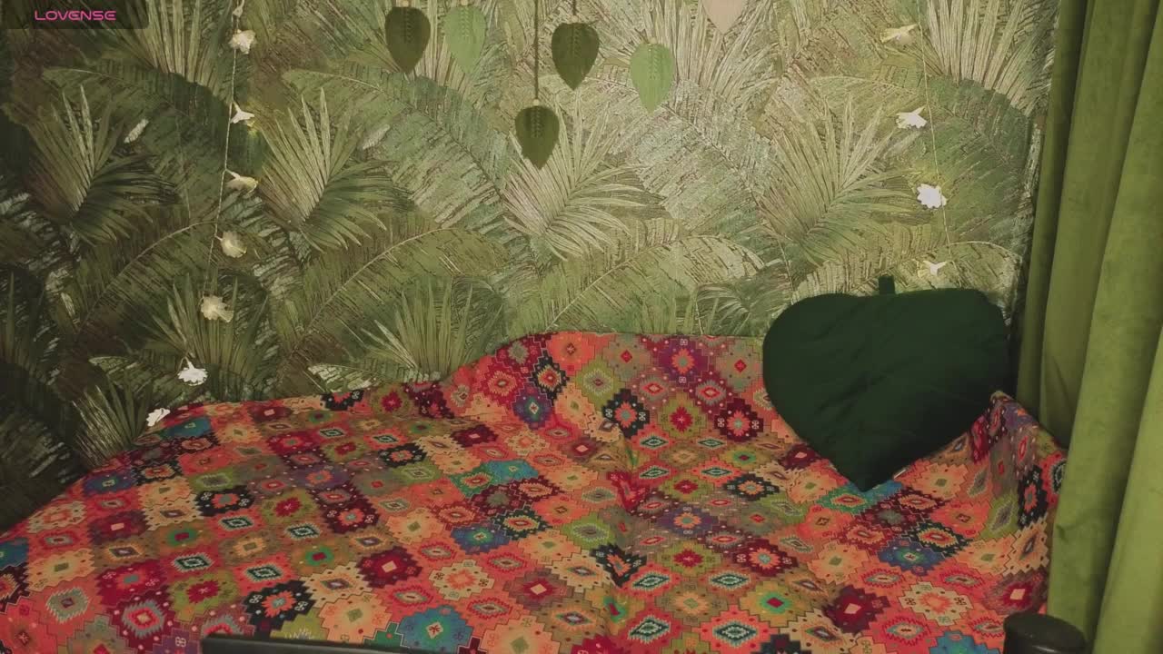 Meeeeow Live Sex December 13, 2025