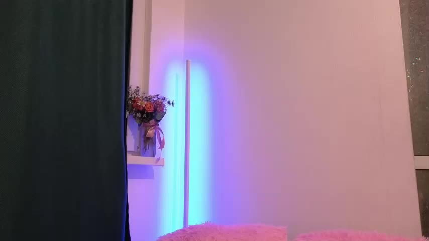 KristinaBounty Live Sex December 15, 2025
