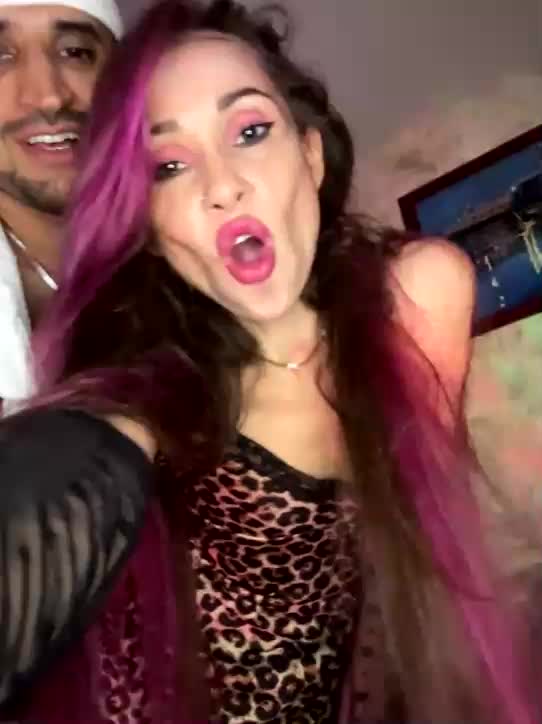 VIP17CoupleDream Live Sex December 17, 2025