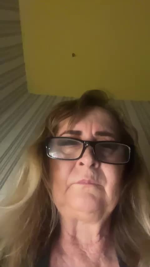 Alina1965 Live Sex December 14, 2025