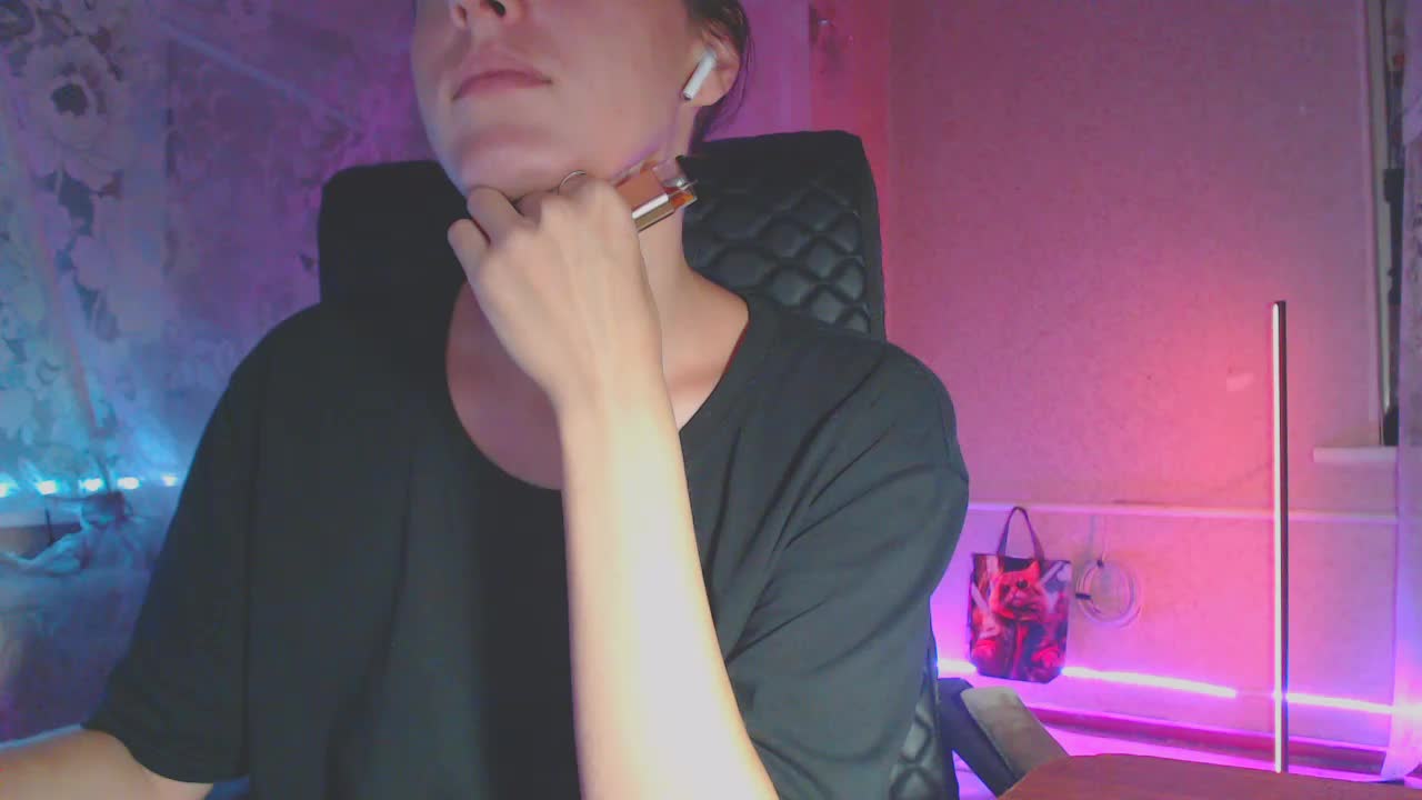 Babymuro4ka Live Sex December 17, 2025