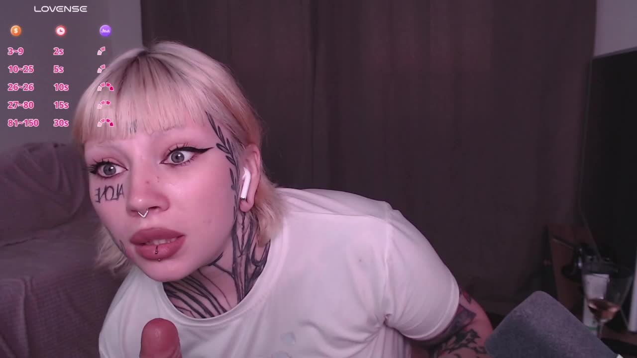 tradishka Live Sex December 13, 2025