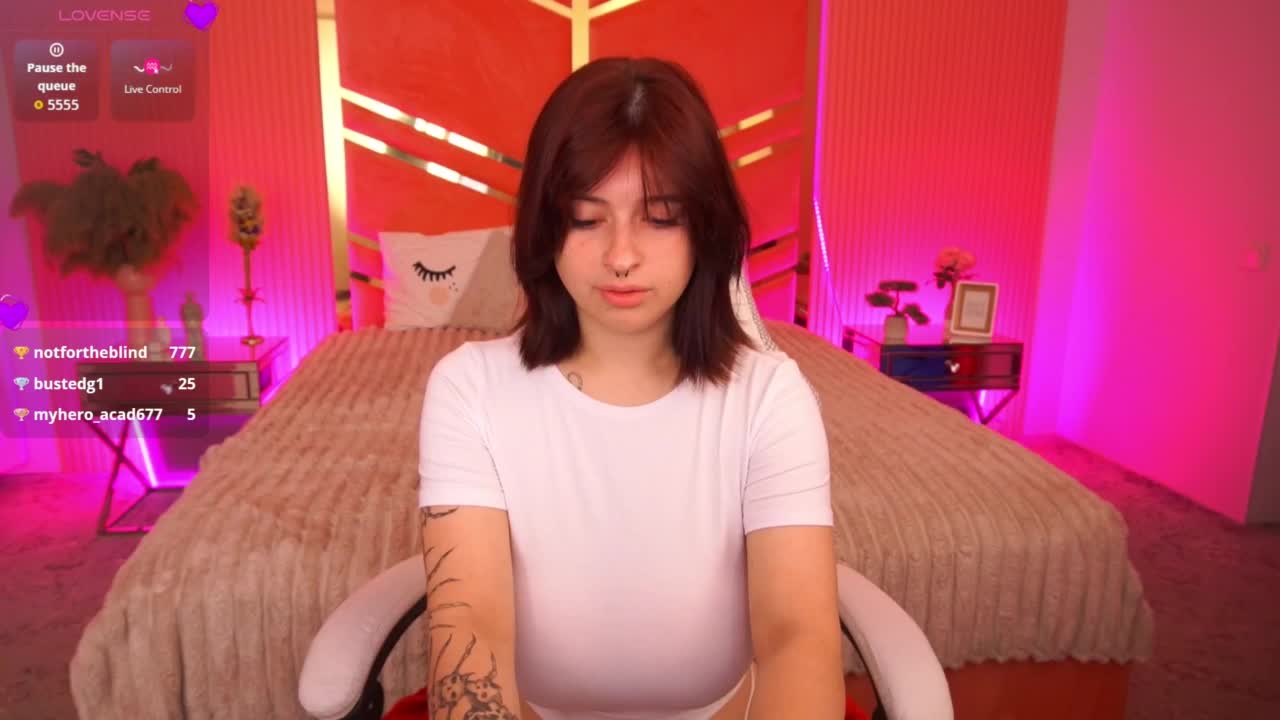 MikiiKiwi Live Sex December 17, 2025