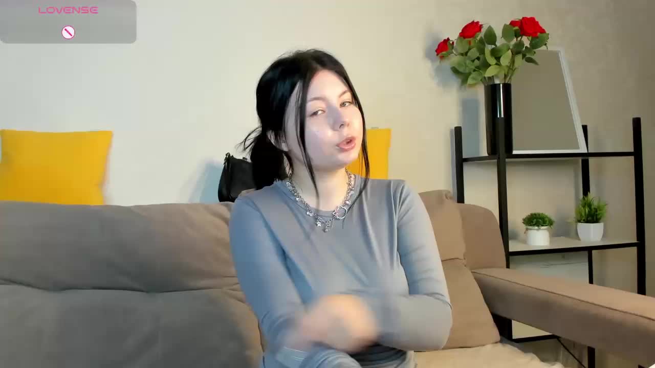 AmelyLil Live Sex December 17, 2025