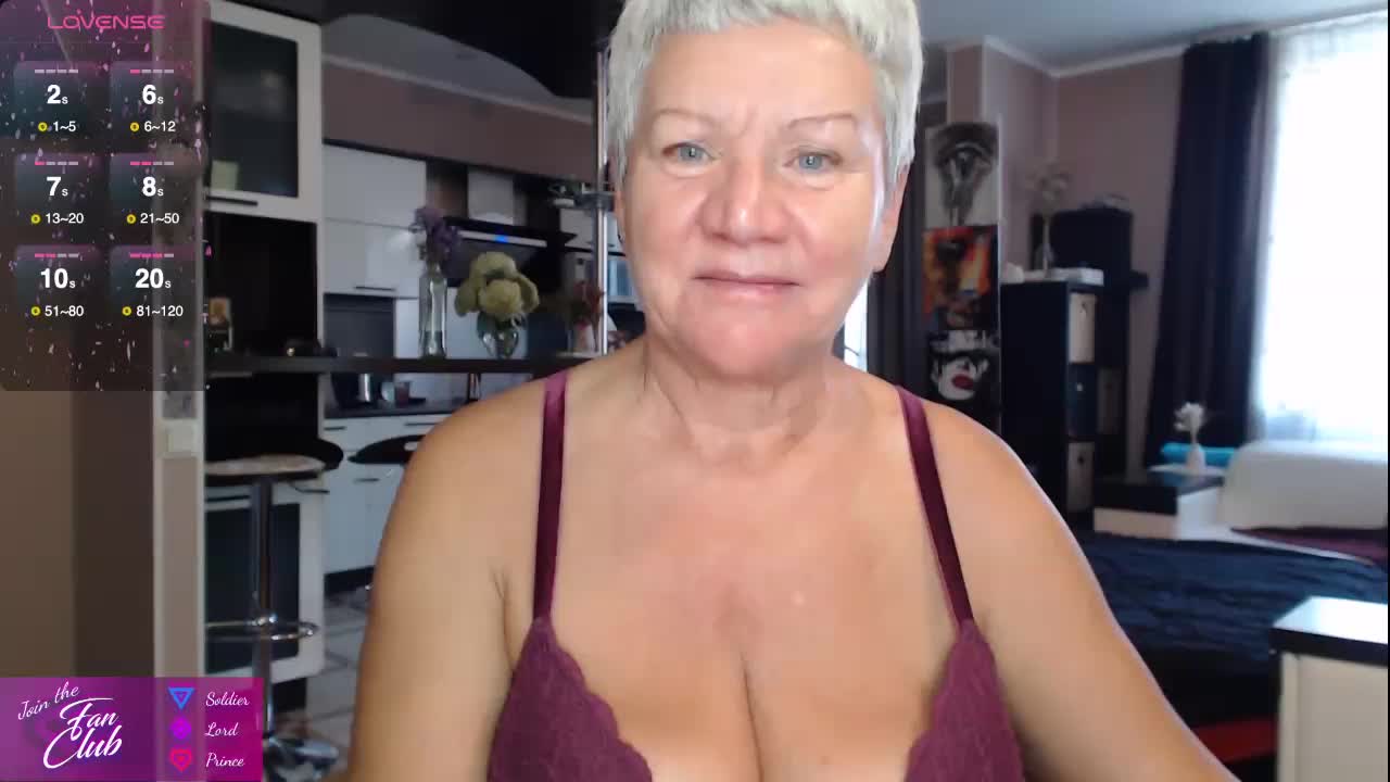 roxana-brooks Live Sex December 15, 2025