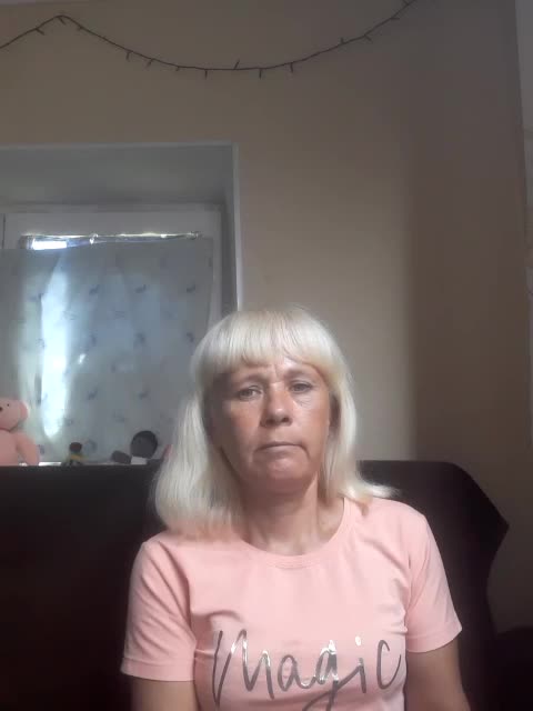 sakura_blonde Live Sex December 17, 2025