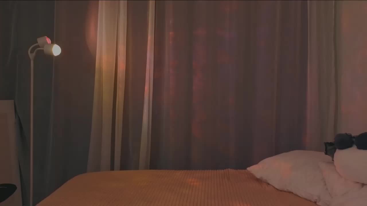 MiaLuw Live Sex December 13, 2025