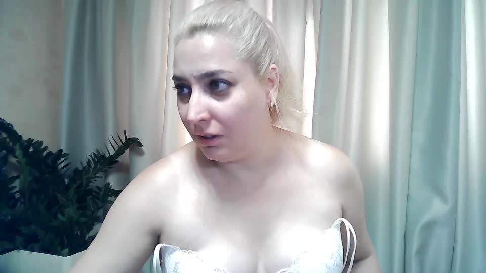 KickaIricka Live Sex December 13, 2025