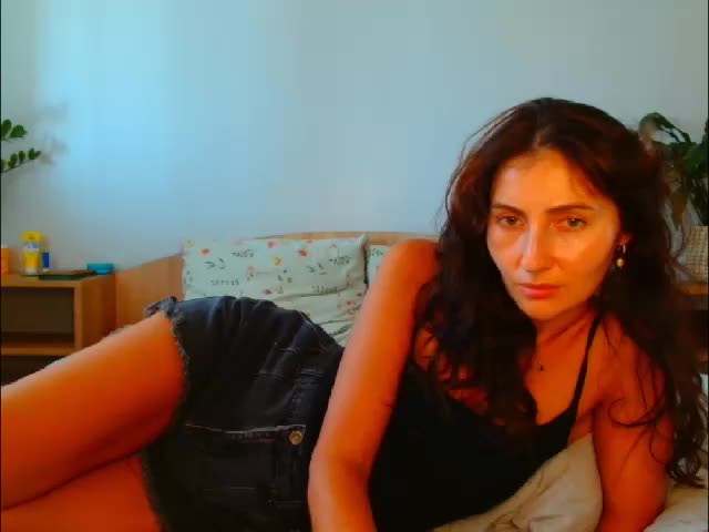 Irina9793 Live Sex December 13, 2025