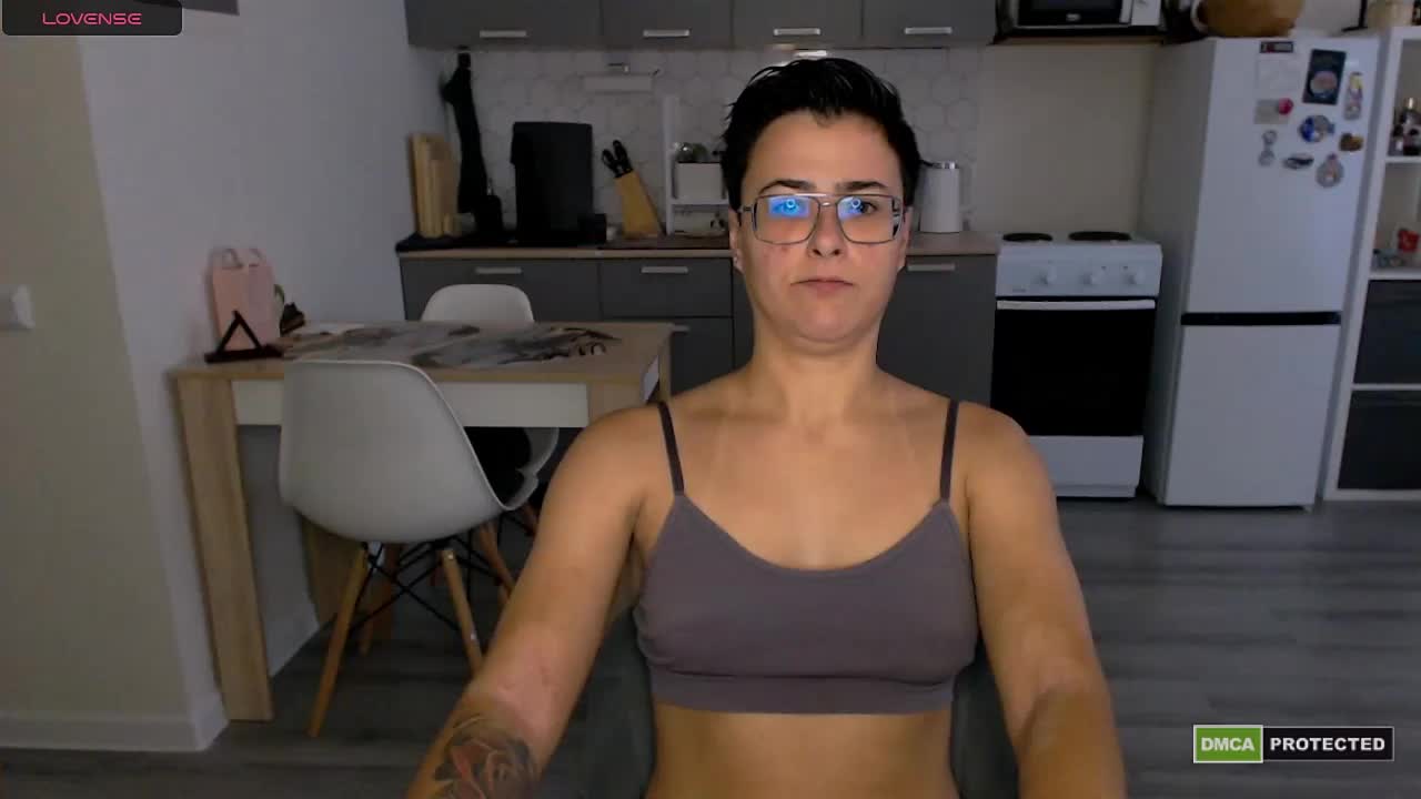 Sashanotfound Live Sex December 13, 2025