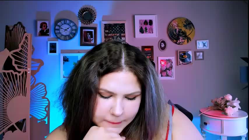 FlorenceAnderson Live Sex December 14, 2025