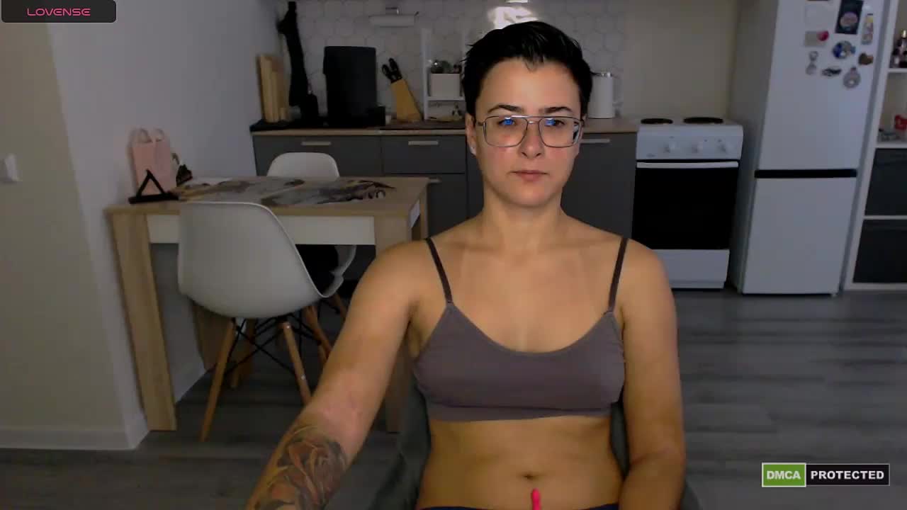 Sashanotfound Live Sex December 13, 2025