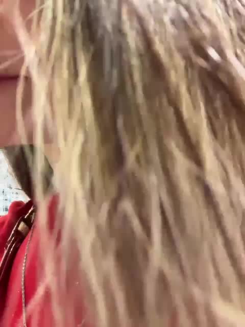 _FuckMeNow_ Live Sex December 17, 2025