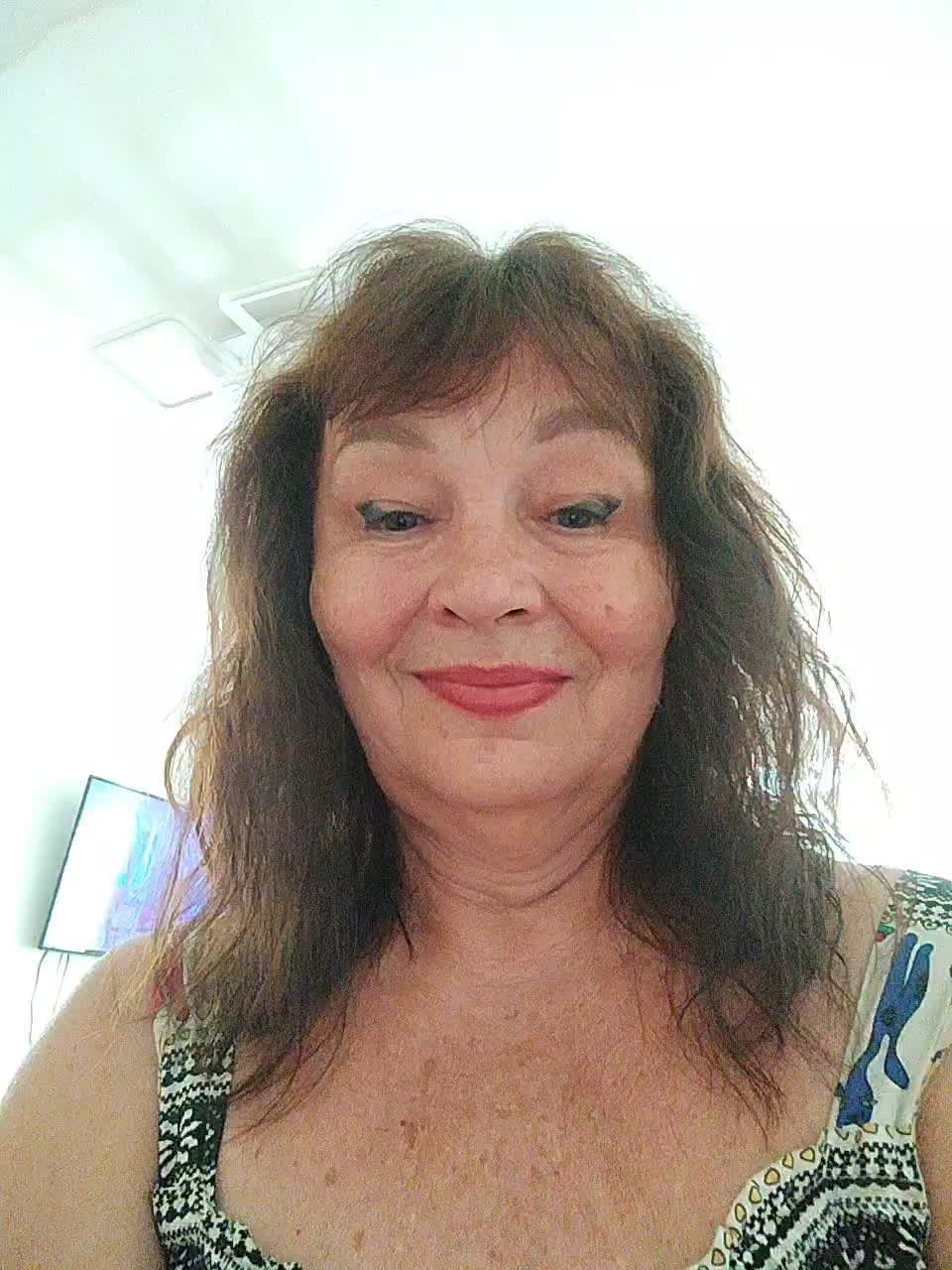 asya18 Live Sex December 13, 2025