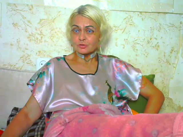 Gardener_of_Illusions Live Sex December 17, 2025