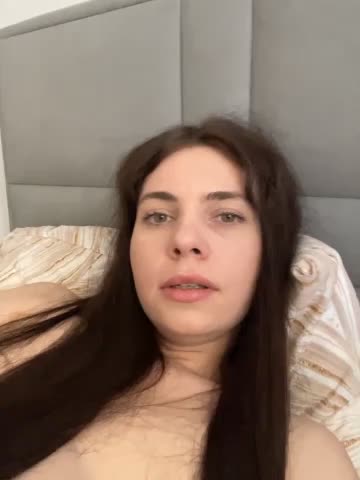 CurlyLara Live Sex December 17, 2025