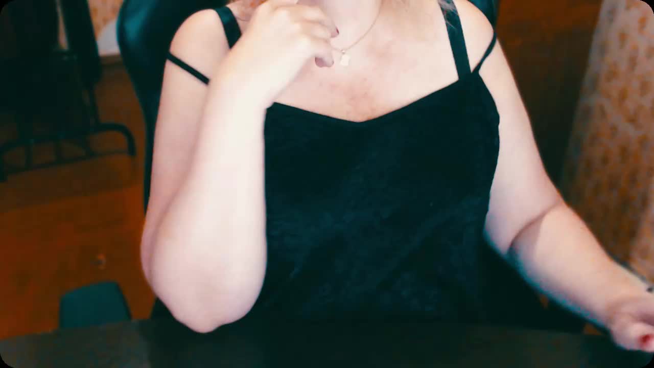 Alisa1917 Live Sex December 14, 2025