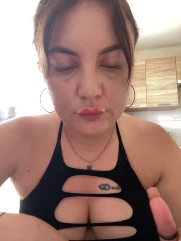 Sonya_ Live Sex December 14, 2025
