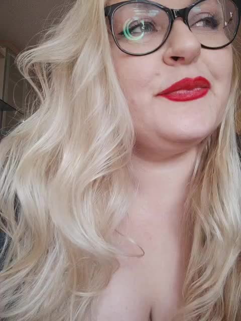 NushaMilf Live Sex December 13, 2025