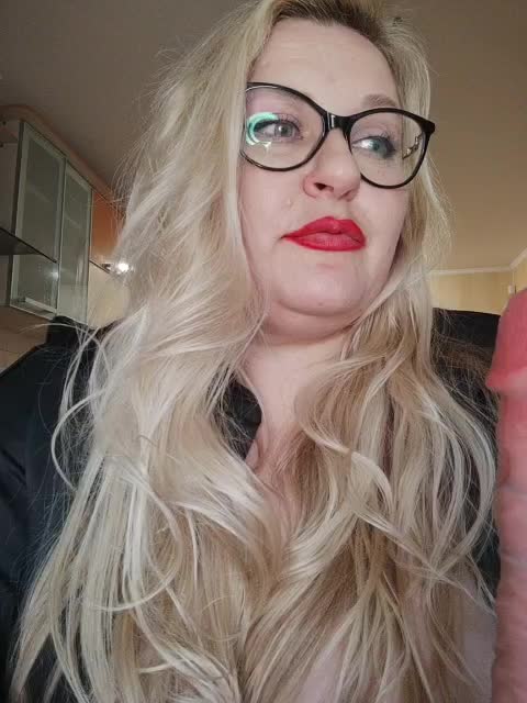 NushaMilf Live Sex December 13, 2025