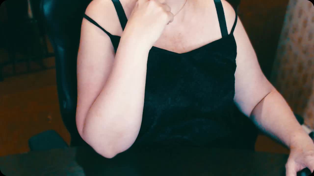 Alisa1917 Live Sex December 14, 2025