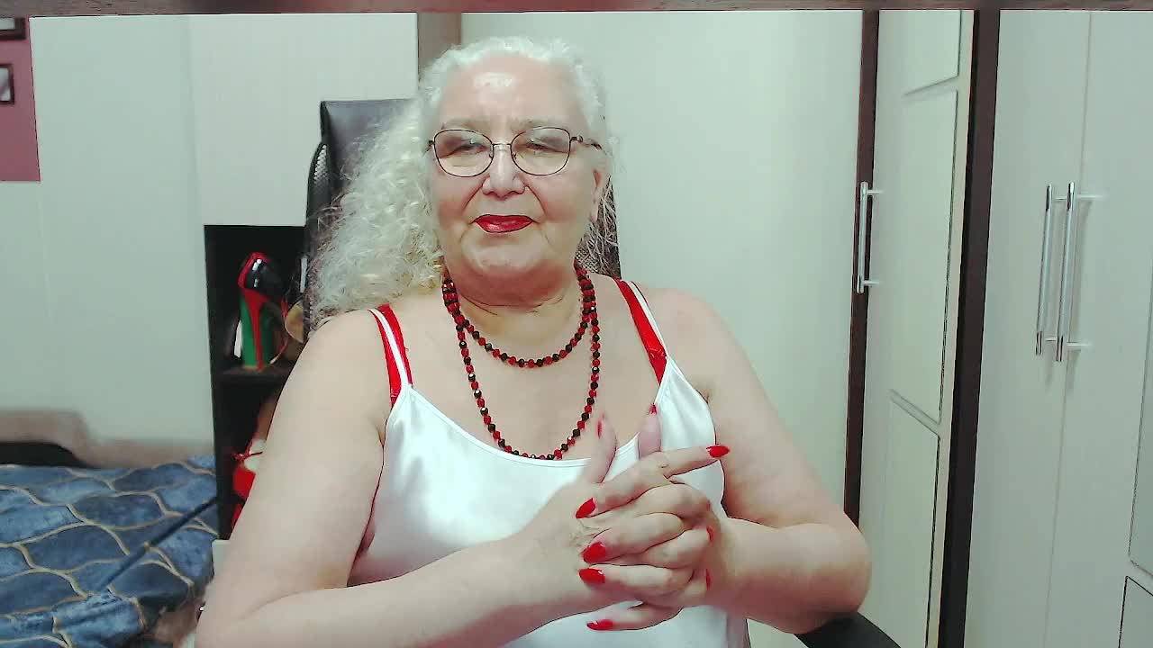 GrannyWants Live Sex December 17, 2025