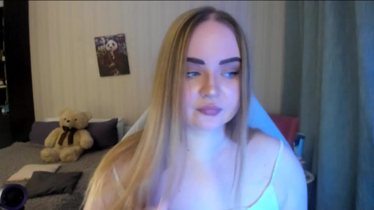 Shy_foxY Live Sex December 13, 2025