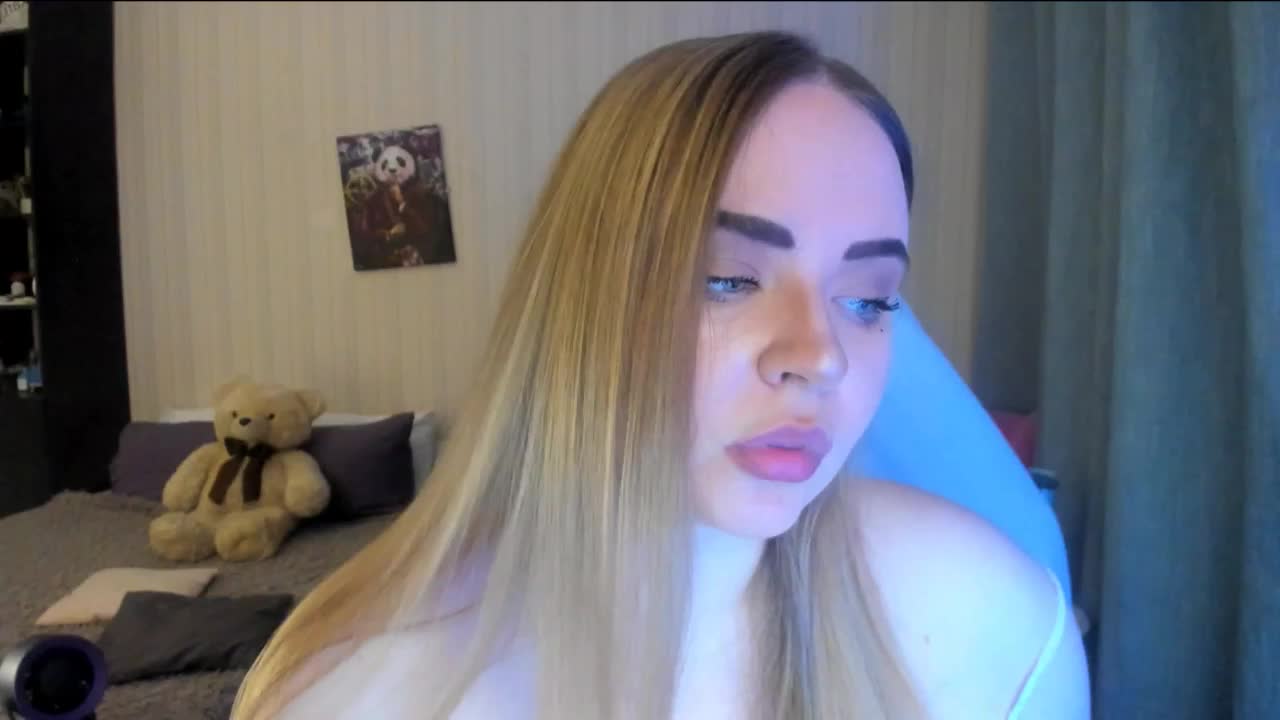 Shy_foxY Live Sex December 13, 2025