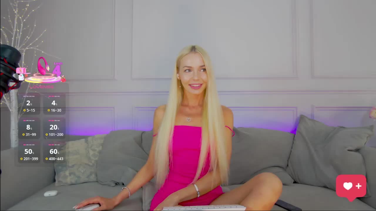 WhiteGirl-one Live Sex December 14, 2025