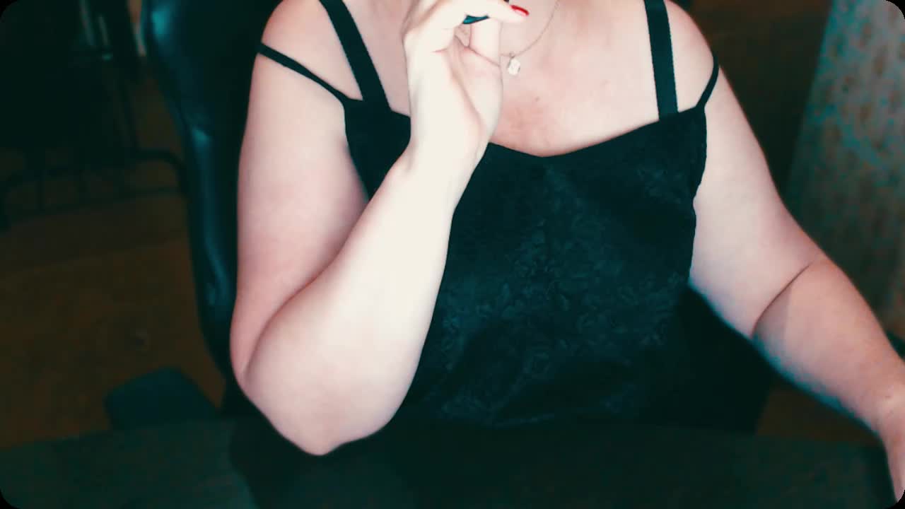 Alisa1917 Live Sex December 14, 2025