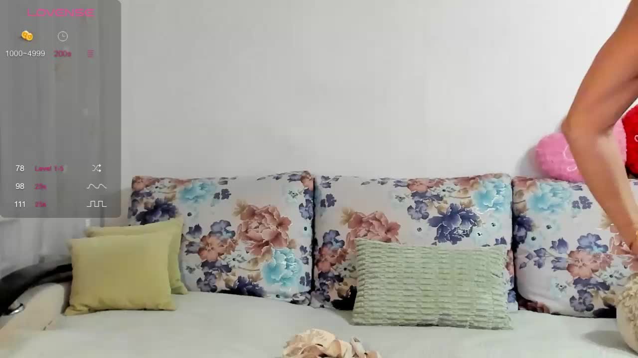 Lisa1225 Live Sex December 17, 2025