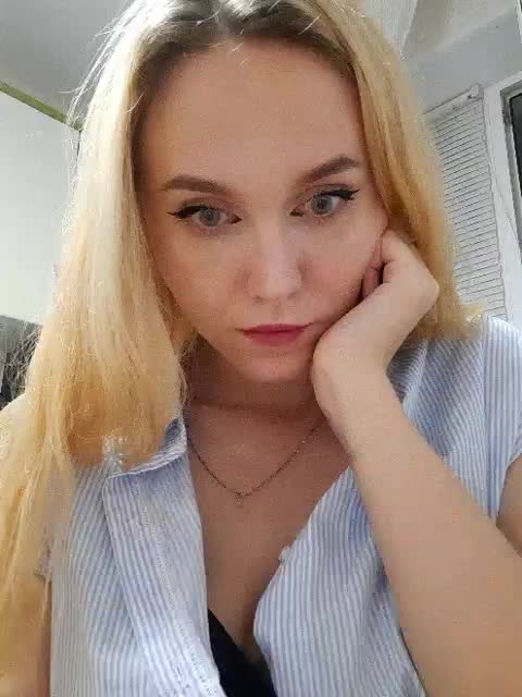 Molliea Live Sex December 14, 2025