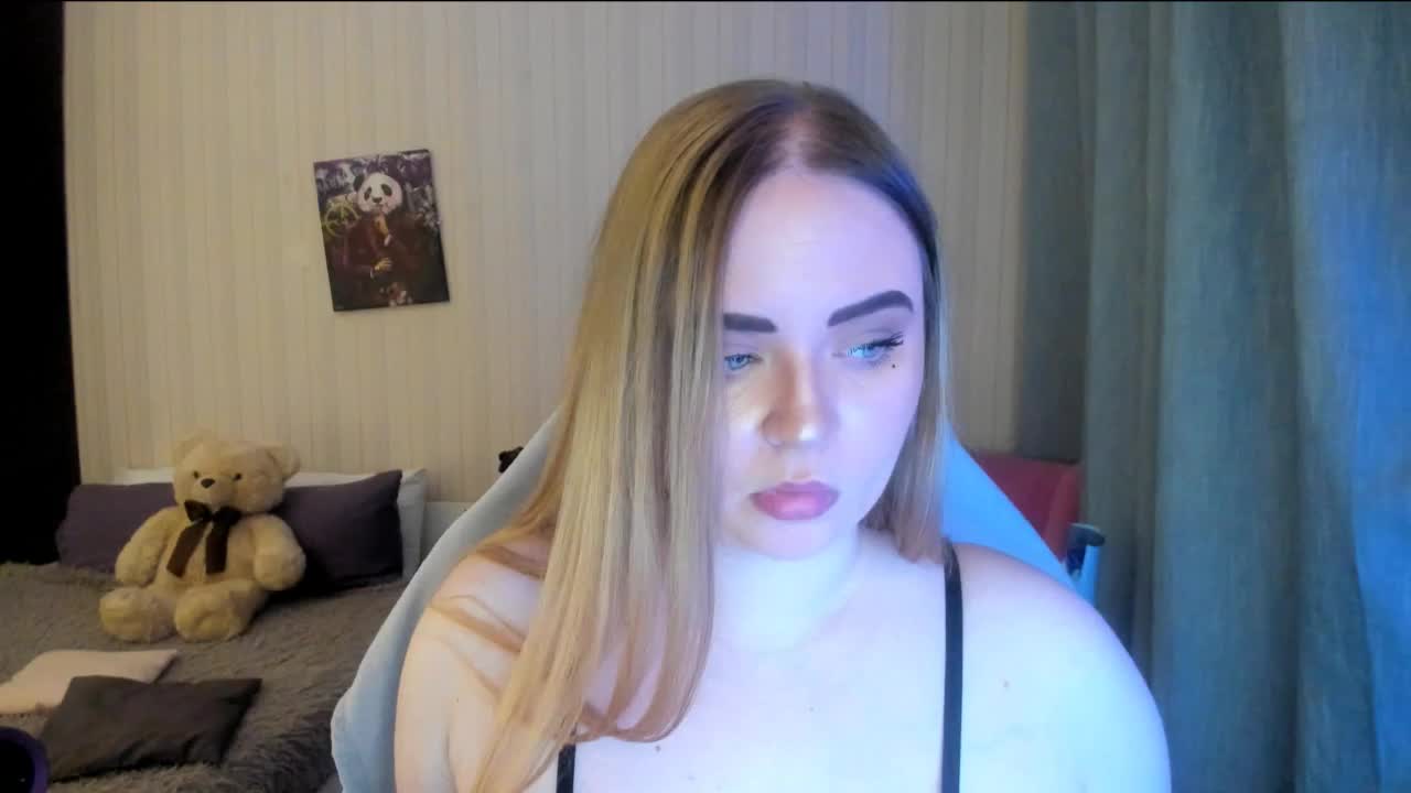 Shy_foxY Live Sex December 13, 2025