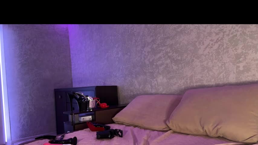 La_Vita_BellaX Live Sex December 17, 2025