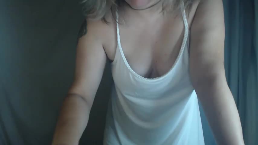 1BECHA1 Live Sex December 17, 2025