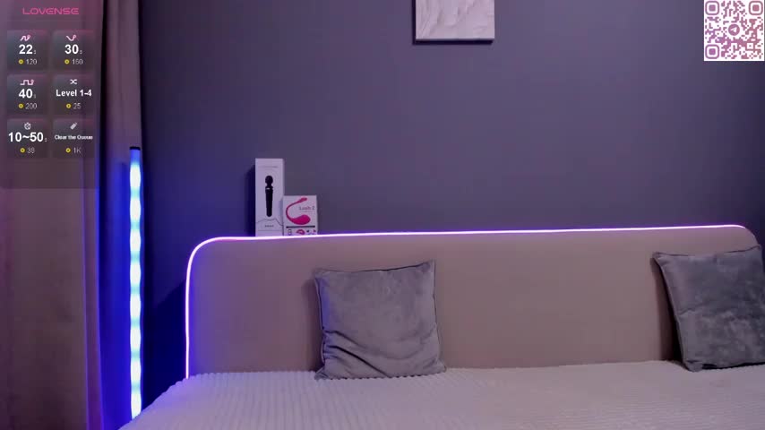 Malika_Lisan Live Sex December 14, 2025