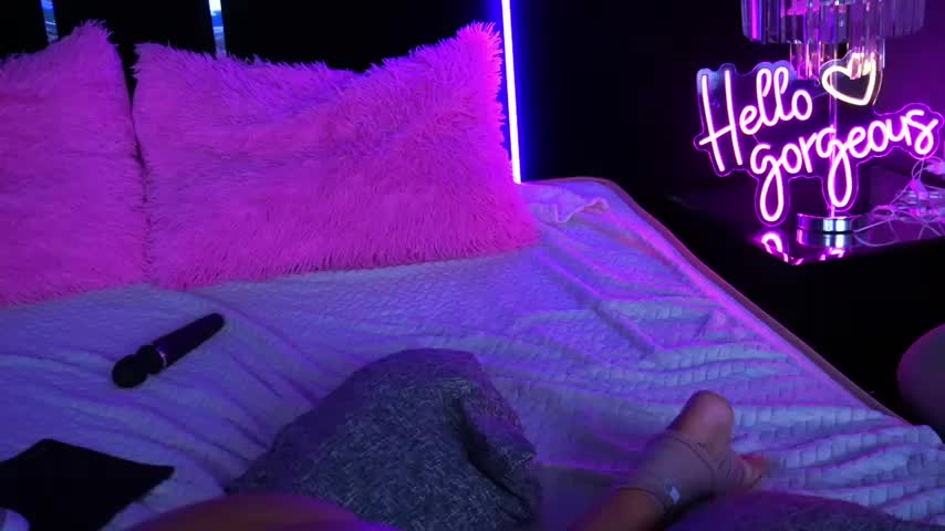 MysticGrace Live Sex December 18, 2025