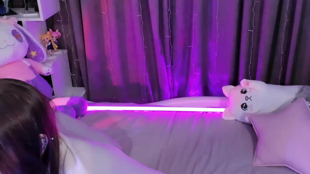 yorogumo Live Sex December 18, 2025