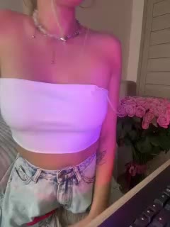 Nanikka Live Sex December 13, 2025