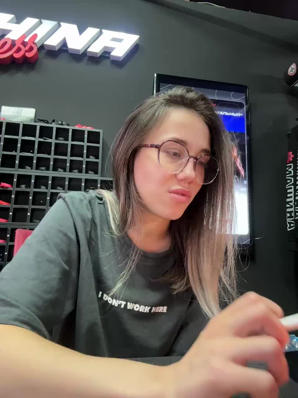 AdelinaKiskina Live Sex August 16, 2025