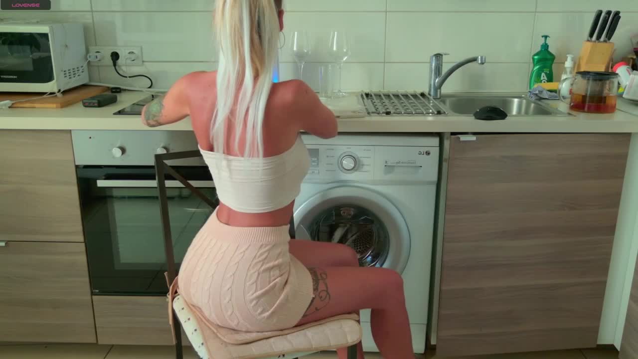 Tatachka1 Live Sex December 17, 2025