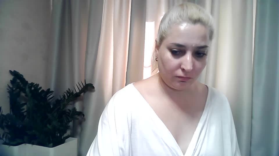 KickaIricka Live Sex December 14, 2025