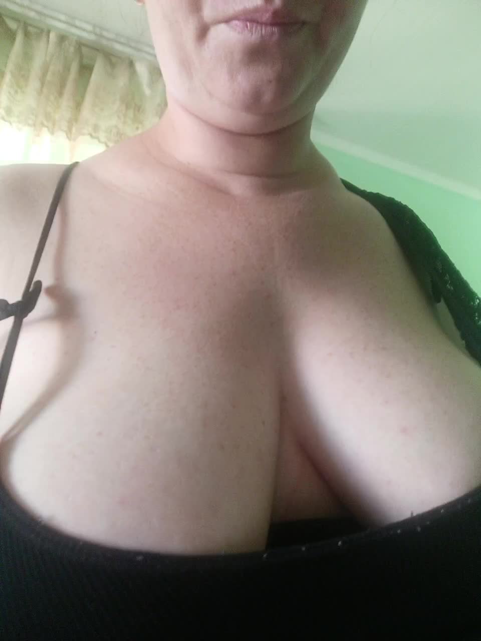 Maluska-Lapyla Live Sex December 15, 2025