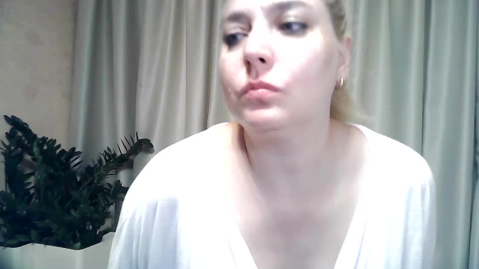 KickaIricka Live Sex December 14, 2025