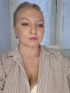 Anesteishen Live Sex December 17, 2025